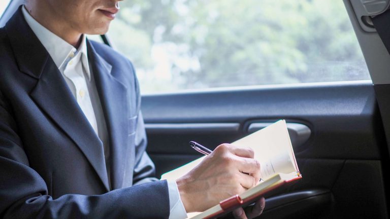 Navigating Business Visits With a Personal Chauffeur at Your Service (1)