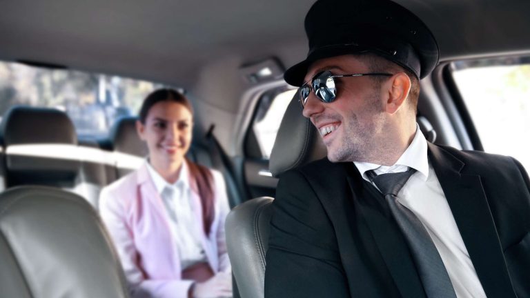The Dos and Don'ts When Talking With Your Chauffeur